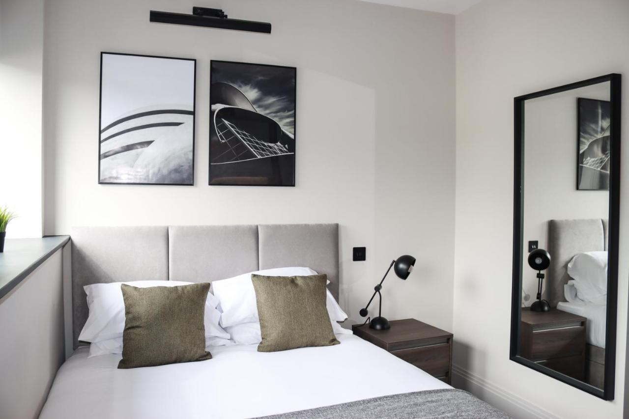 הייסטינגס Vive Hotel מראה חיצוני תמונה