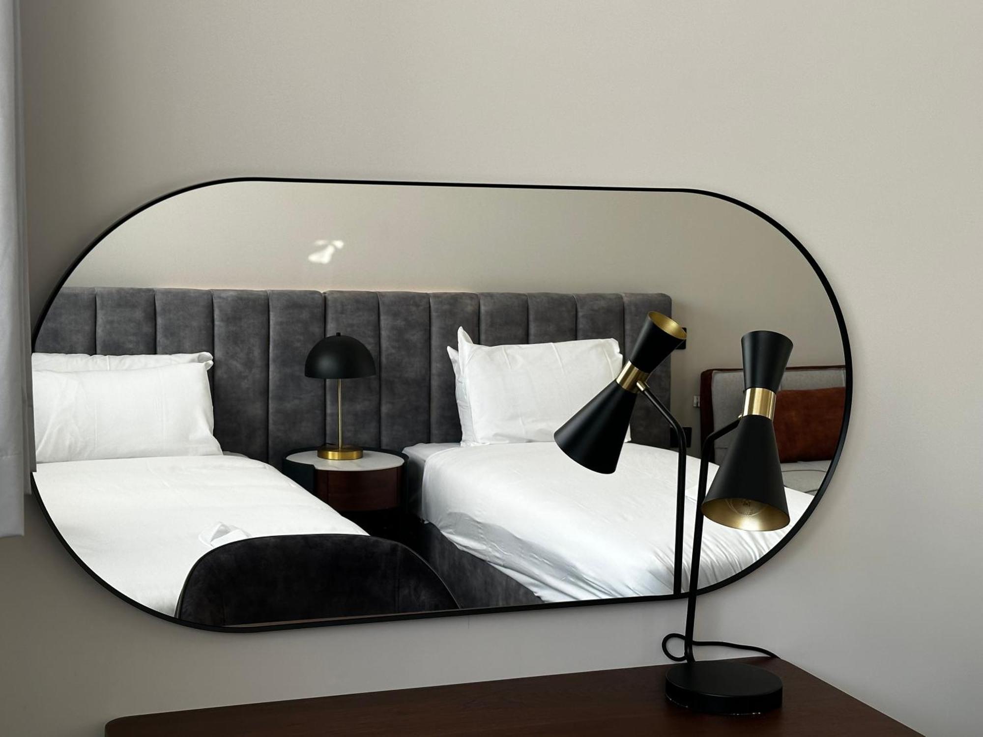 הייסטינגס Vive Hotel מראה חיצוני תמונה