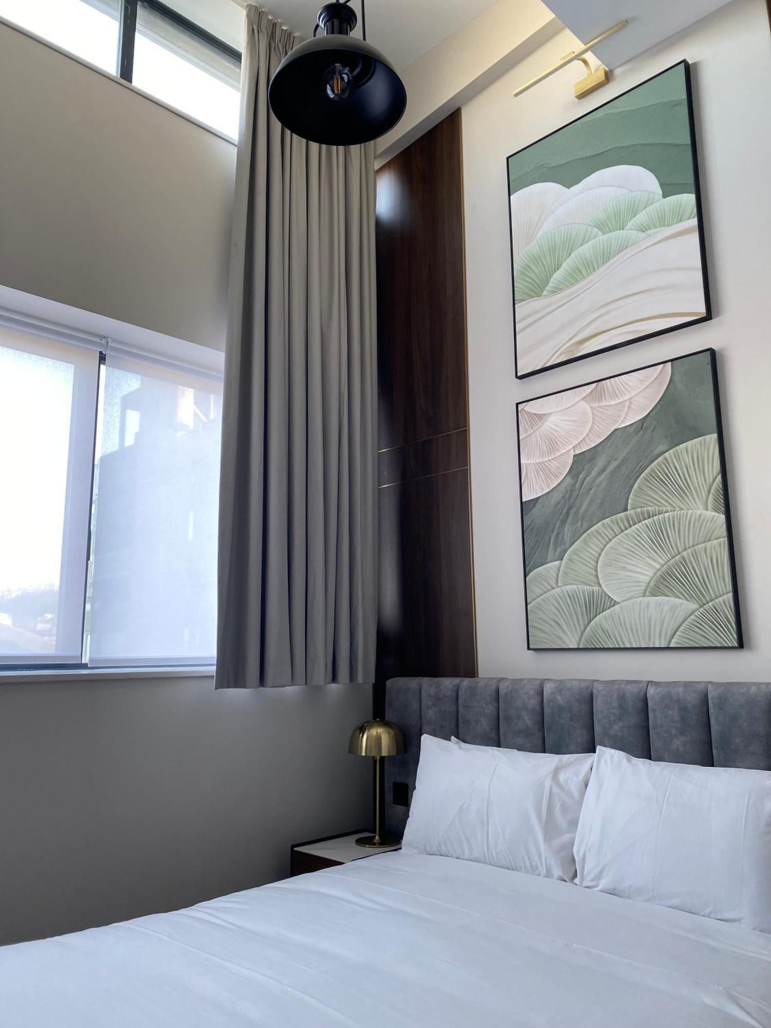 הייסטינגס Vive Hotel מראה חיצוני תמונה